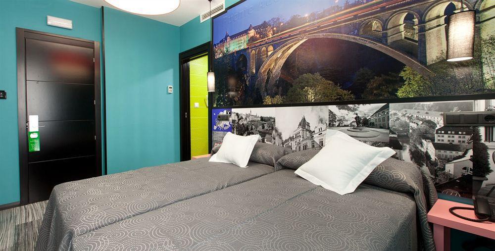 Jc Rooms Santo Domingo Мадрид Екстериор снимка