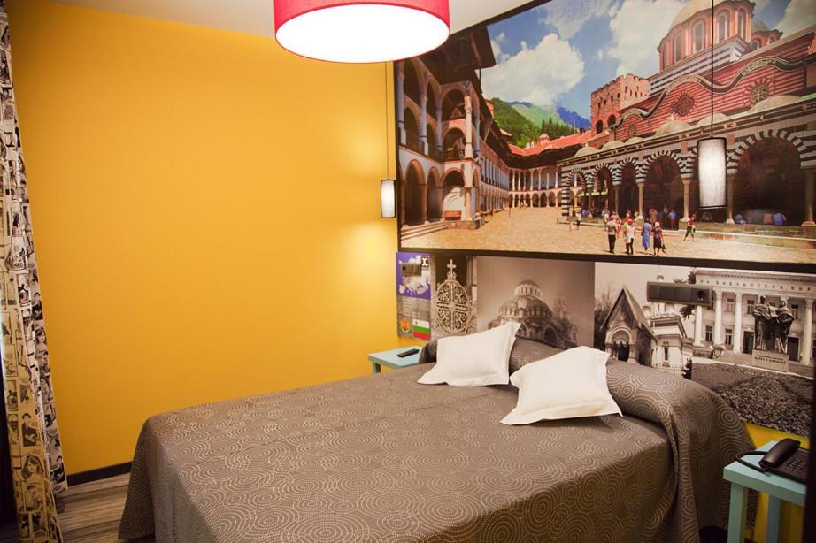 Jc Rooms Santo Domingo Мадрид Екстериор снимка
