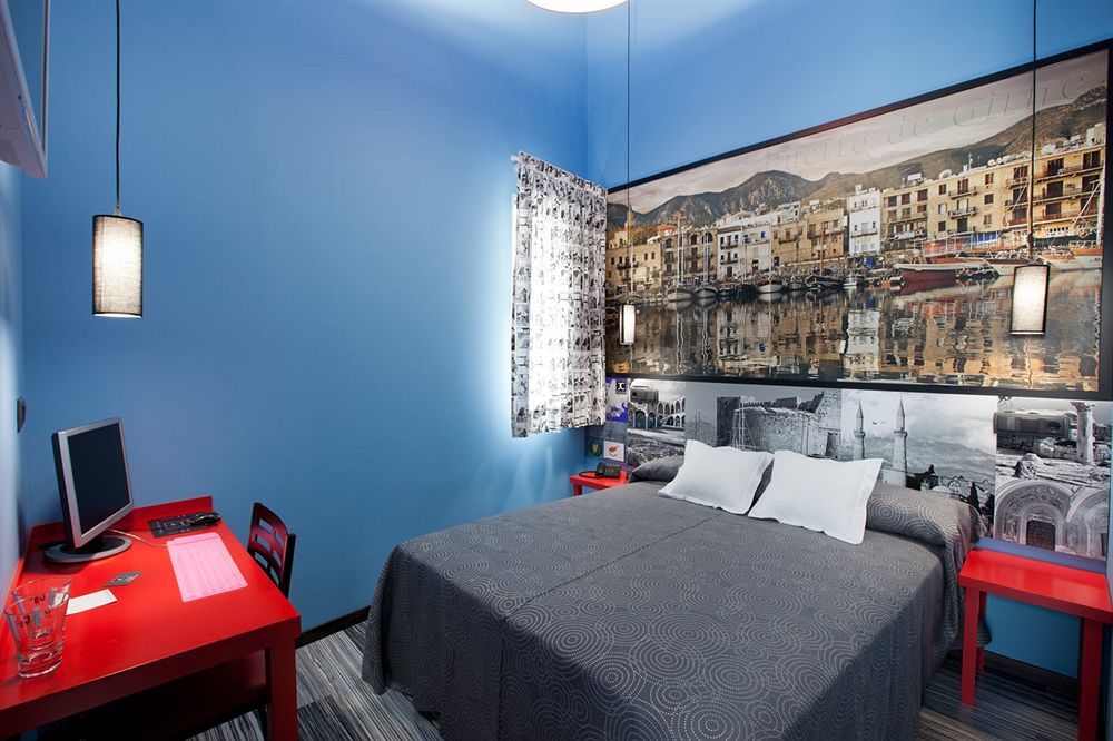 Jc Rooms Santo Domingo Мадрид Екстериор снимка